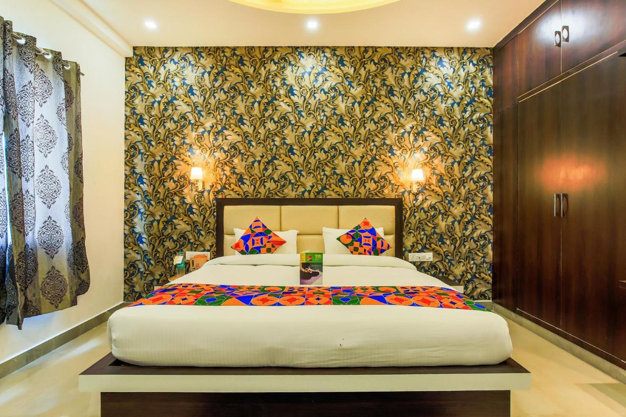 Fabhotel Star Of Taj Restobar Fatehabad Road آغْرا المظهر الخارجي الصورة